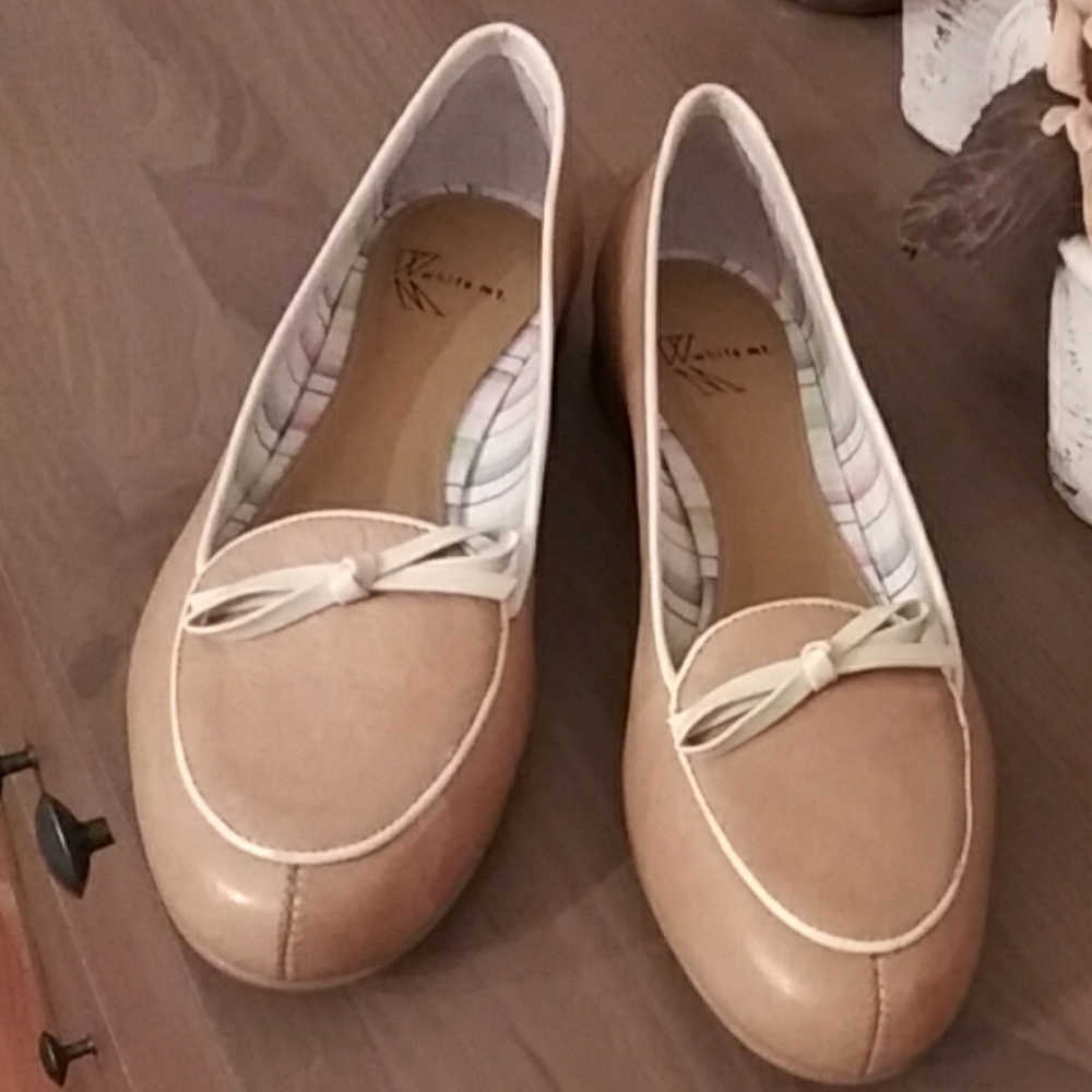 Sand/cream leather loafers 7,5m